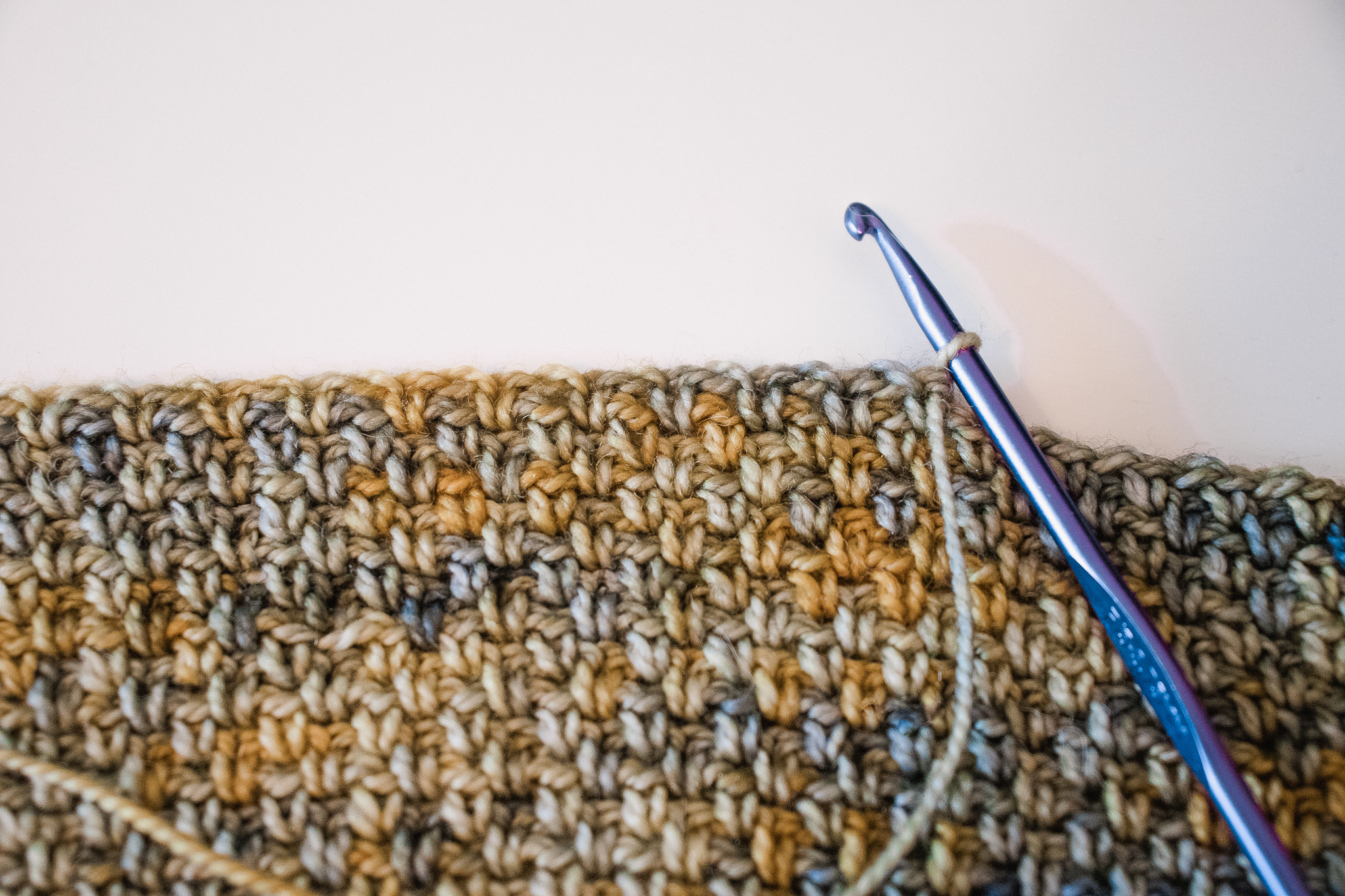Hazeldell Wrap – a [FREE] Crochet Pattern for Linen Stitch Crescent ...