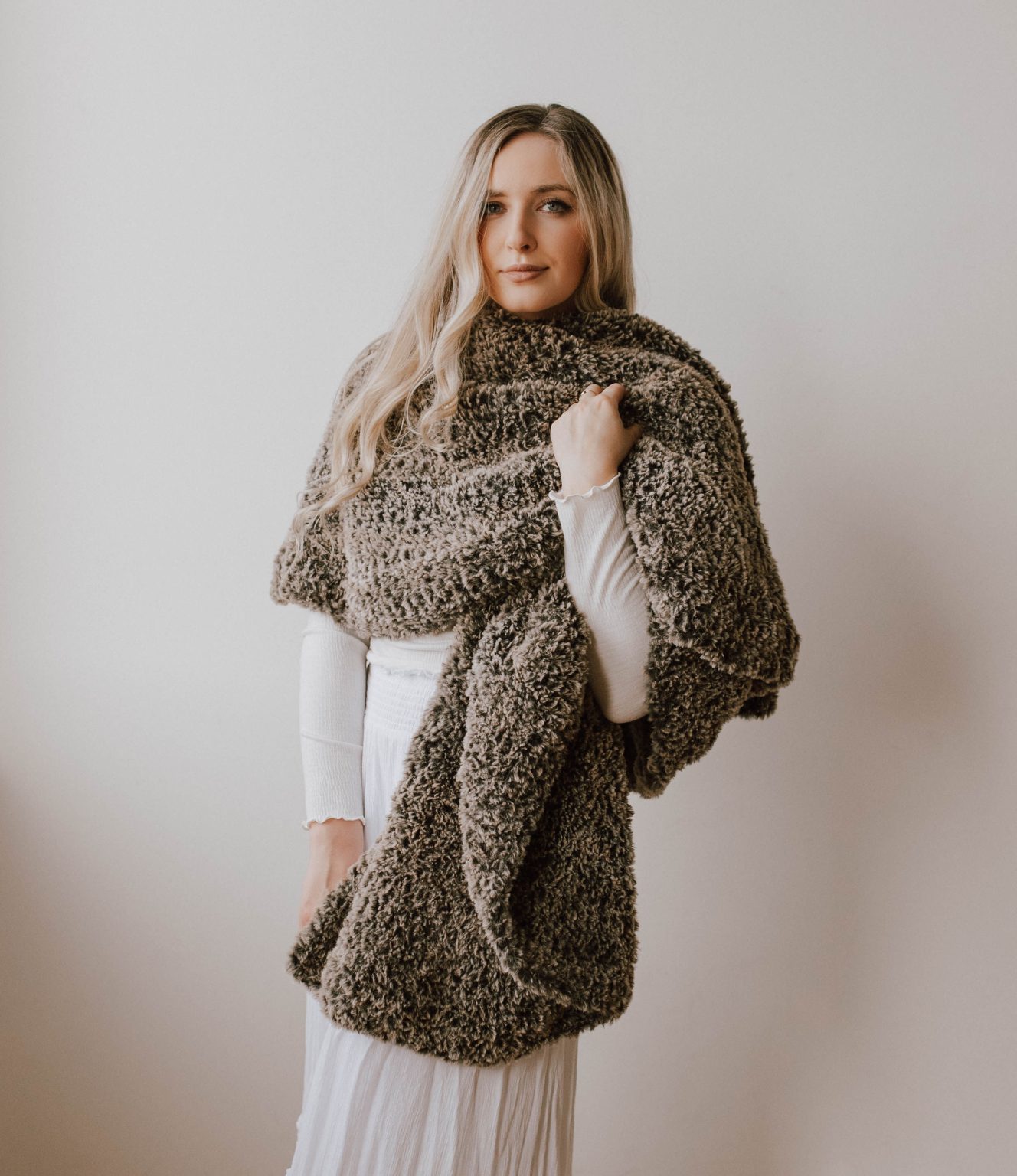 Wandering Willow – Crochet Pattern for Vintage-Inspired Faux Fur ...