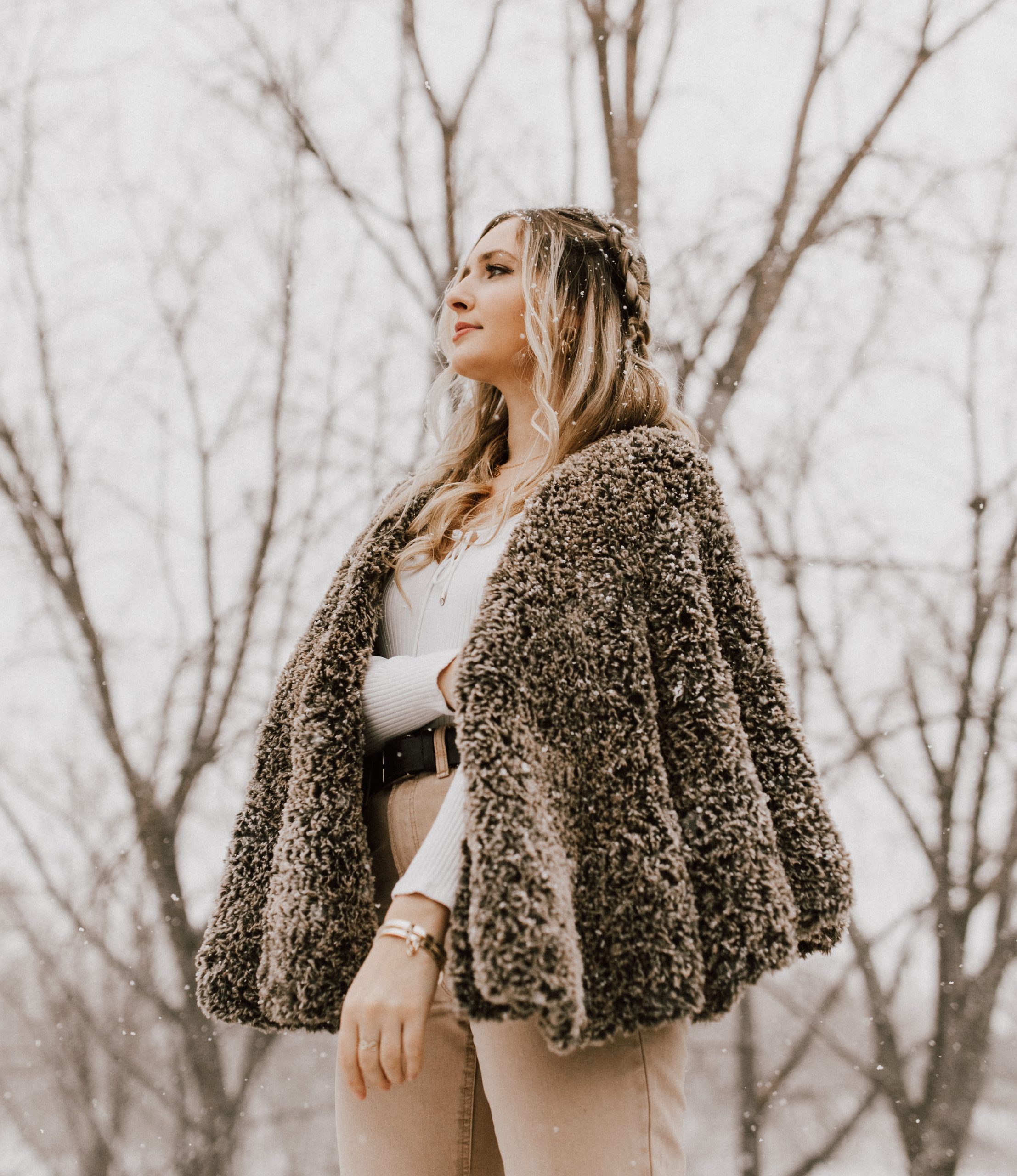 Wandering Willow – Crochet Pattern for Vintage-Inspired Faux Fur Capelet  (from my book: Modern Crochet Sweaters) - Knits 'N Knots