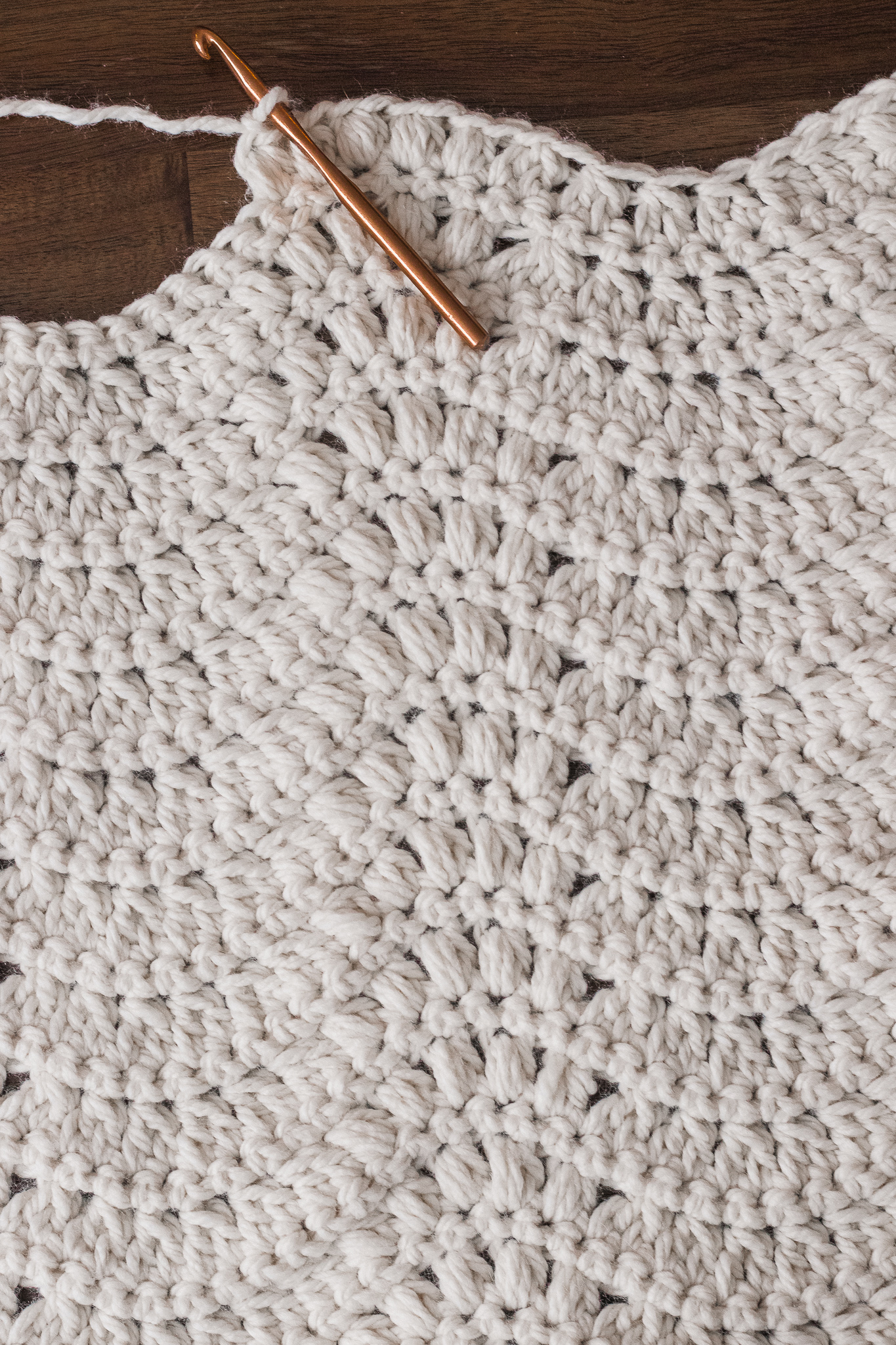 7 Blankets to Crochet this Fall | Cozy Fall Crochet Patterns - Knits 'N ...